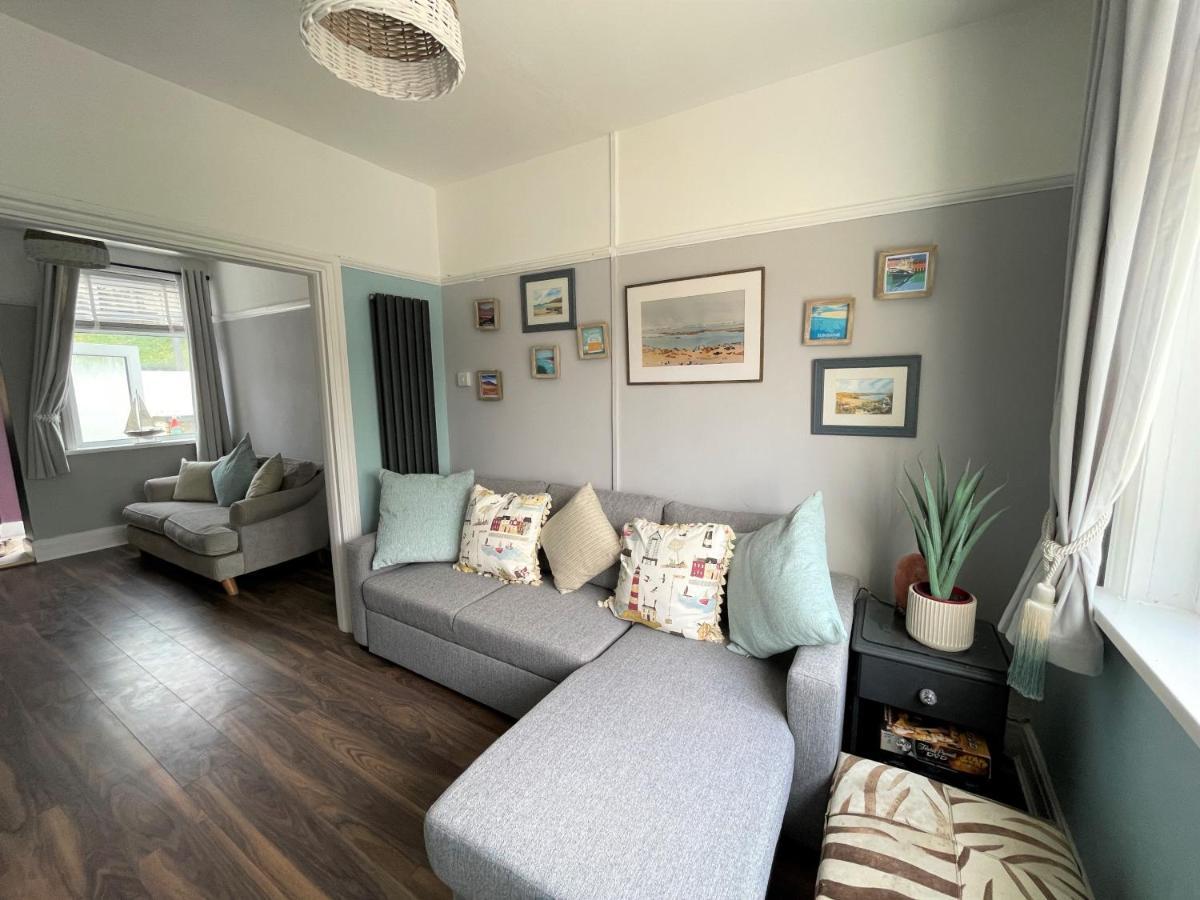 Coastal Cwtch Villa Milford Haven Ngoại thất bức ảnh