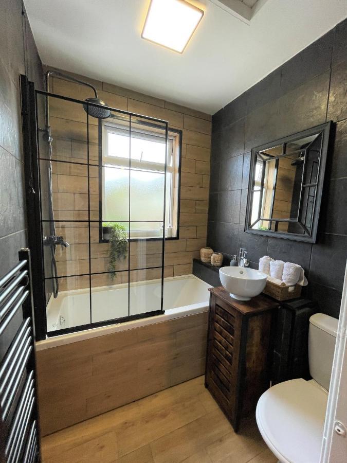 Coastal Cwtch Villa Milford Haven Ngoại thất bức ảnh